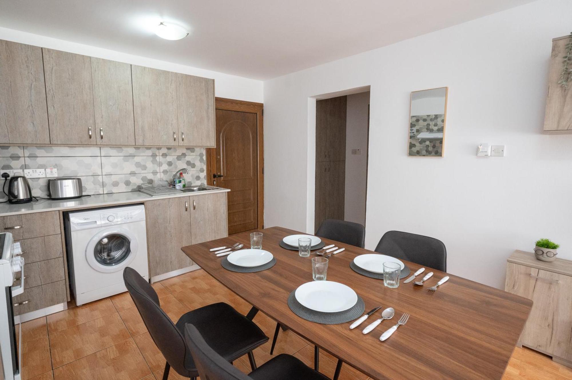 Napa Centrale Suites Айя-Напа Экстерьер фото