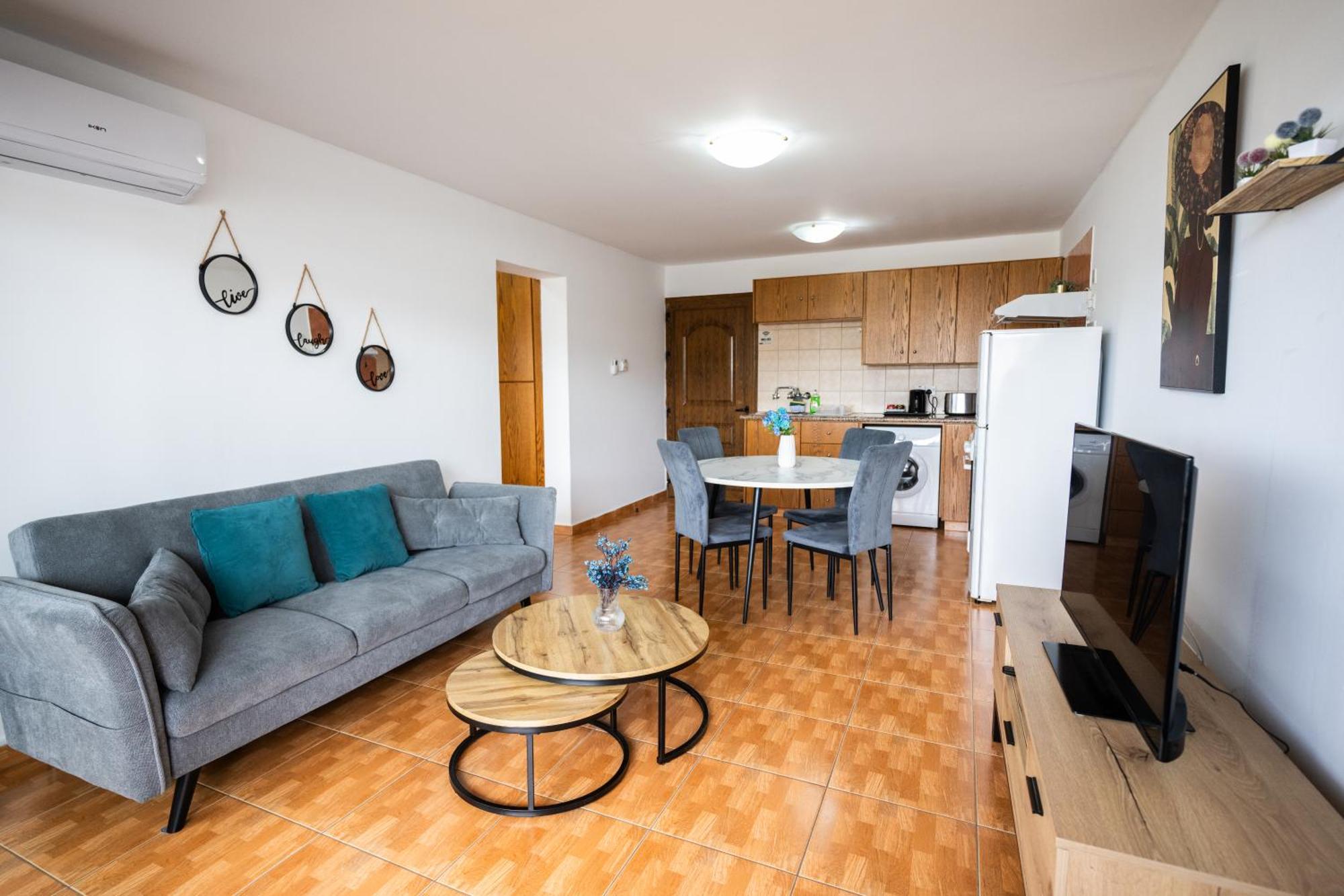 Napa Centrale Suites Айя-Напа Экстерьер фото