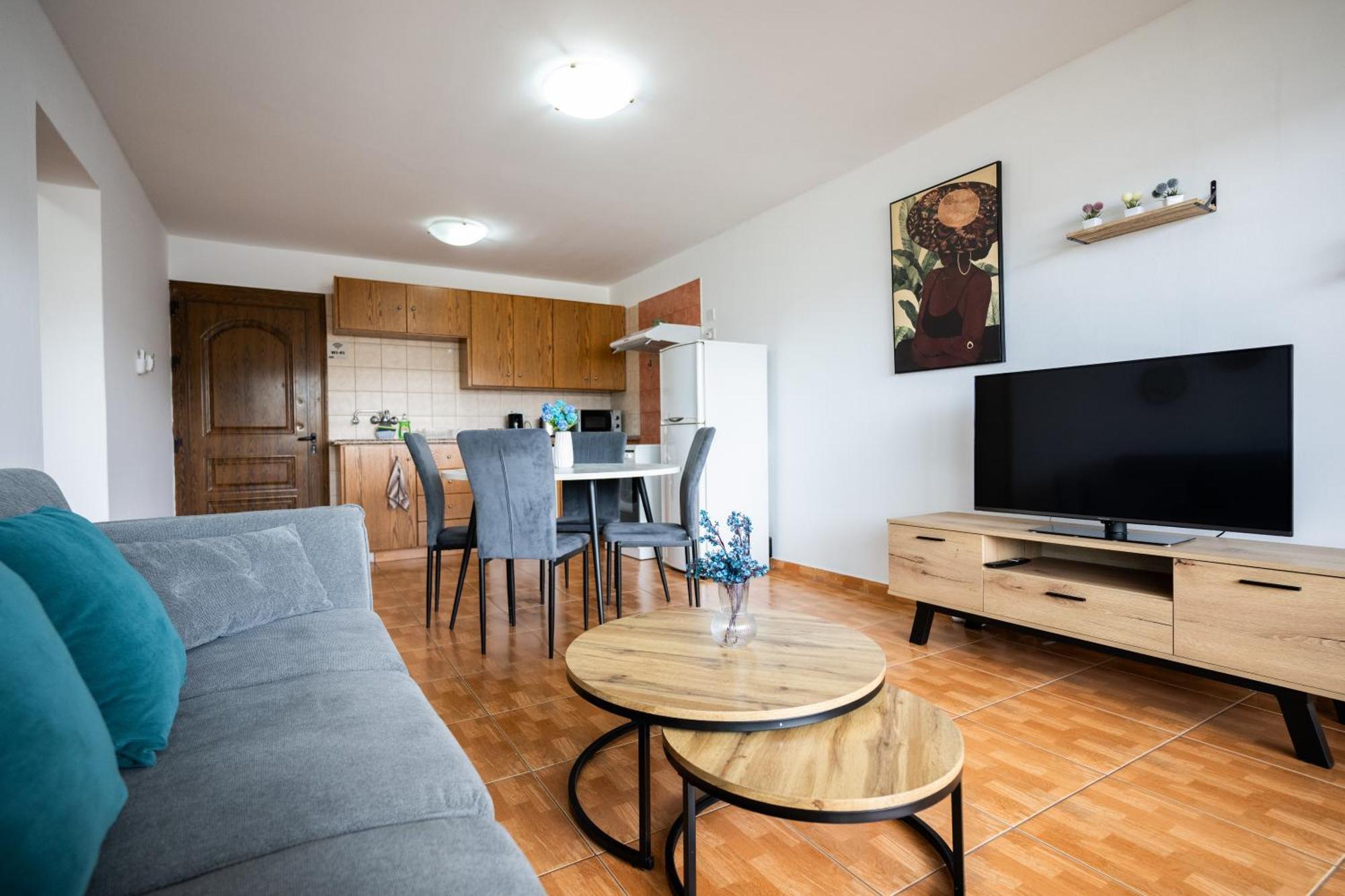 Napa Centrale Suites Айя-Напа Экстерьер фото